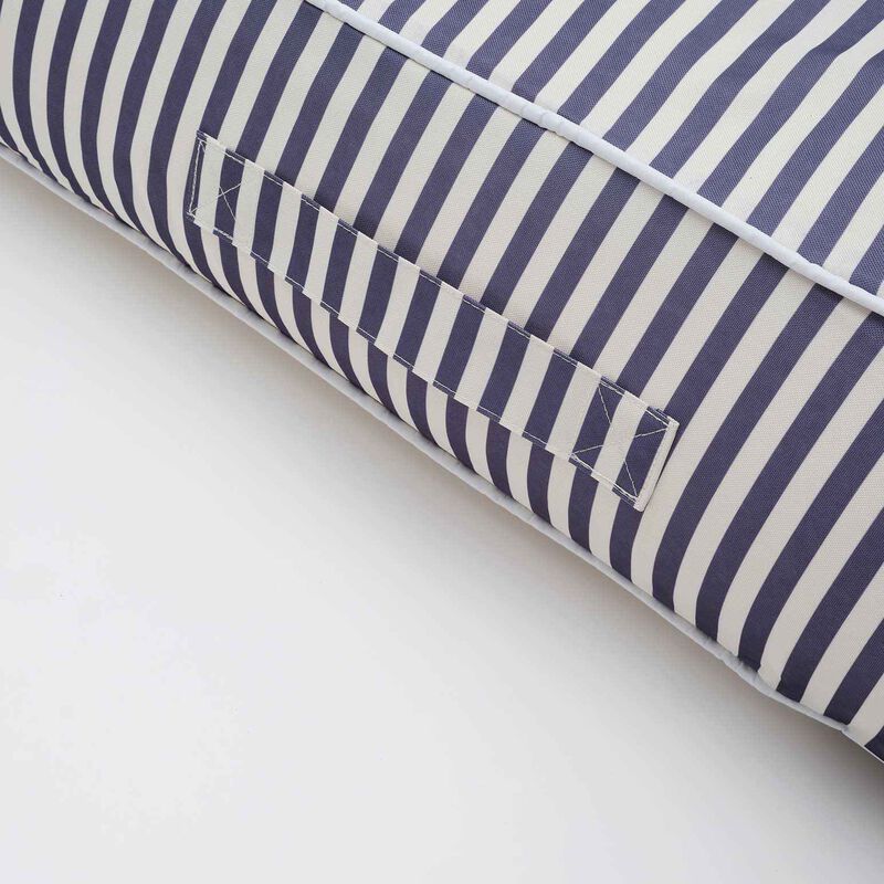 SUNNYLiFE Luxe Floating Chair image number 2